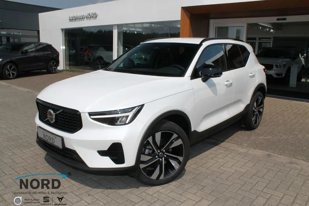 Photo 1 : Volvo Xc40 2023 Essence