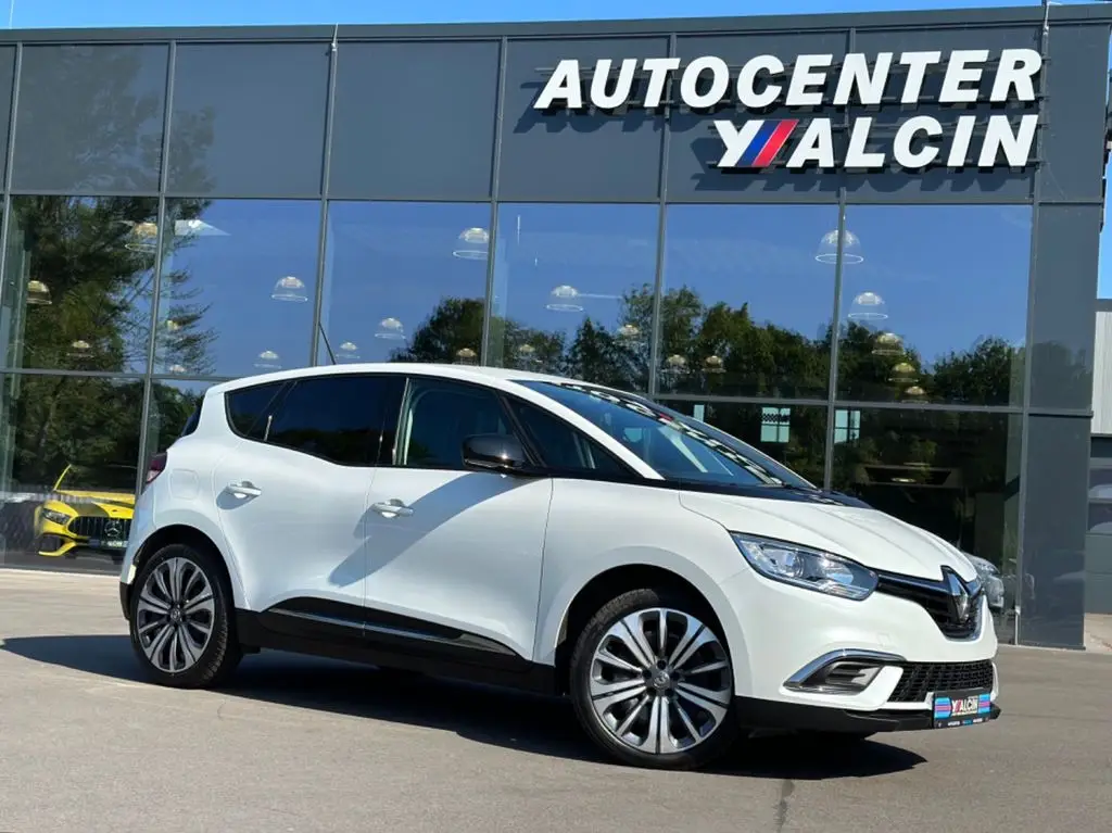 Photo 1 : Renault Scenic 2021 Essence