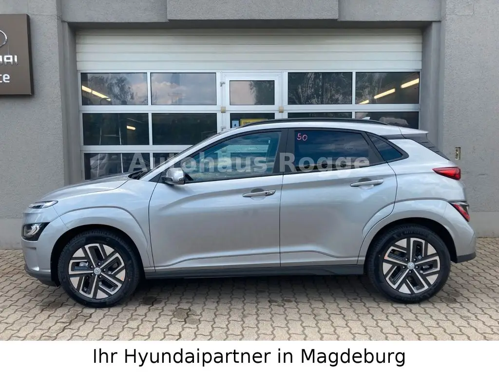 Photo 1 : Hyundai Kona 2023 Not specified