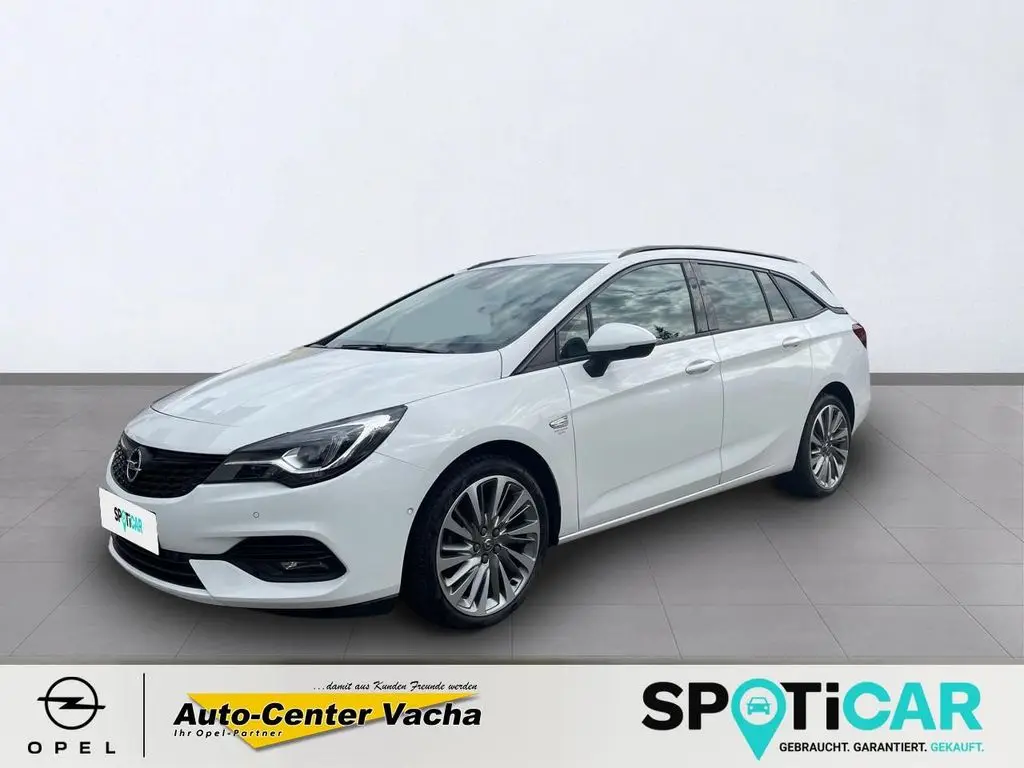 Photo 1 : Opel Astra 2019 Petrol