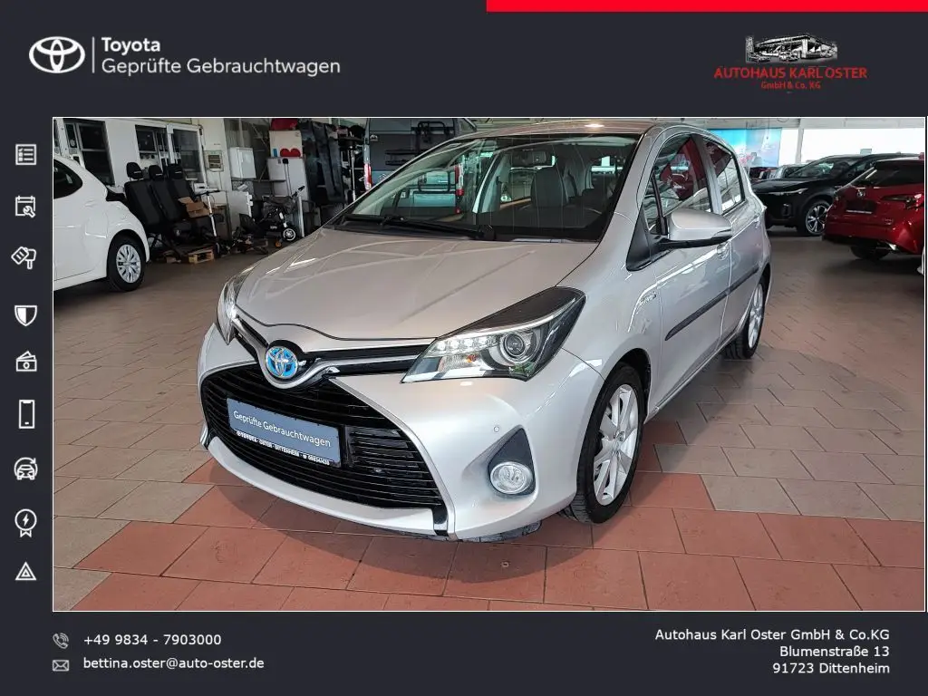 Photo 1 : Toyota Yaris 2015 Hybrid