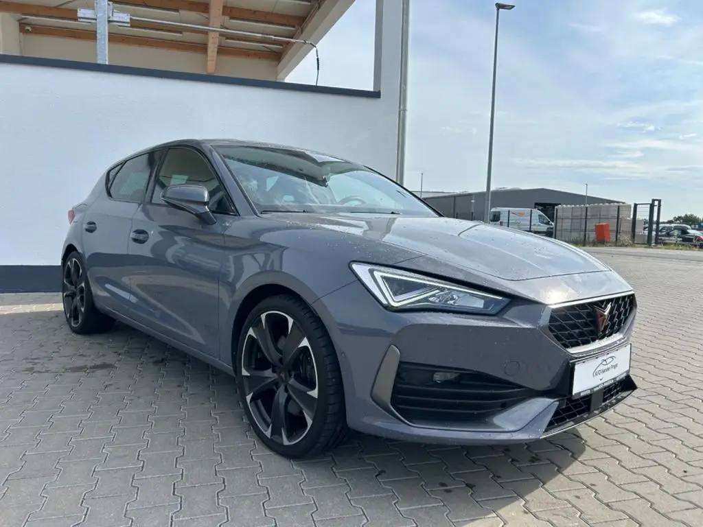 Photo 1 : Cupra Leon 2021 Hybrid