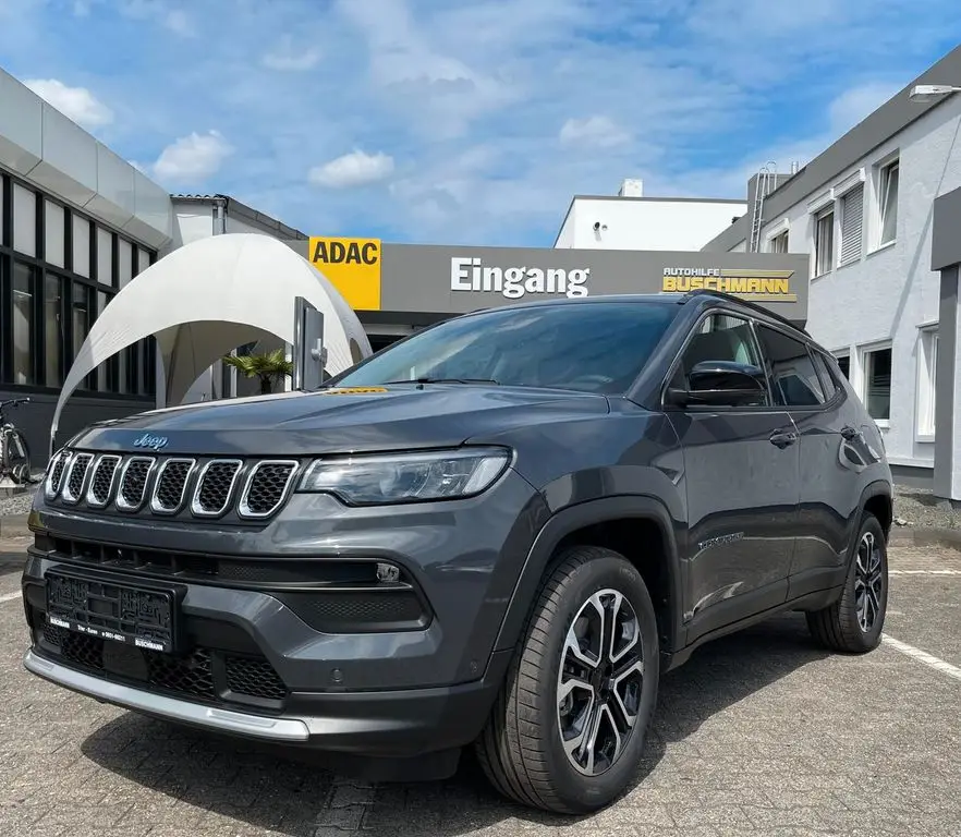 Photo 1 : Jeep Compass 2023 Hybrid