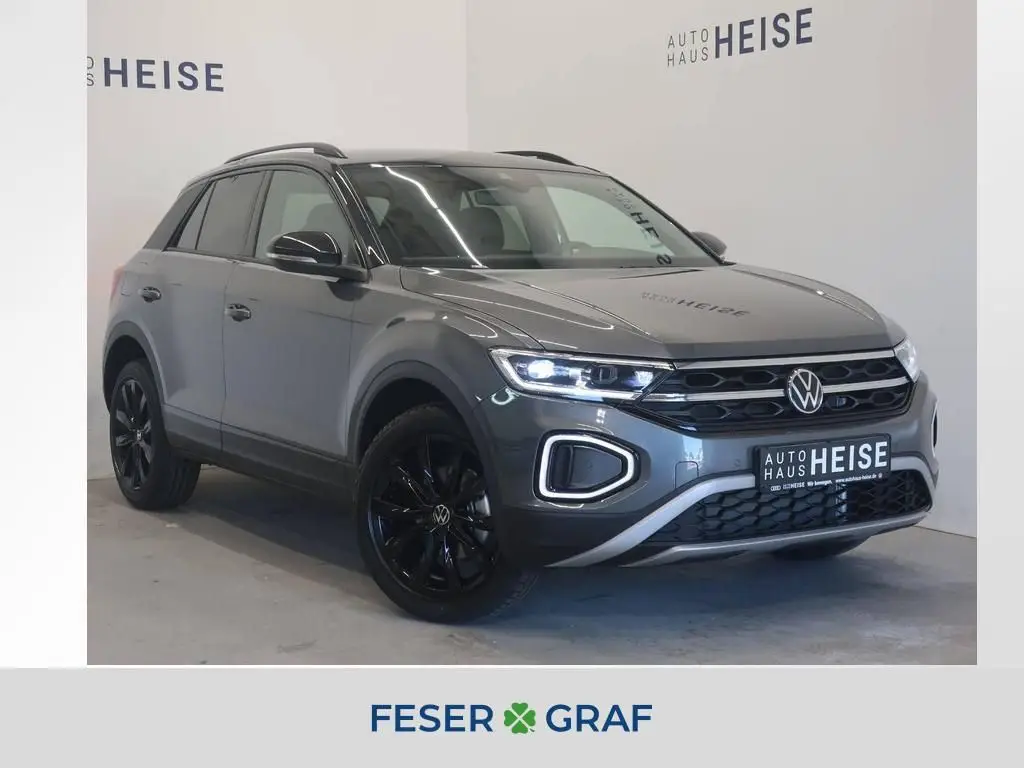 Photo 1 : Volkswagen T-roc 2023 Petrol