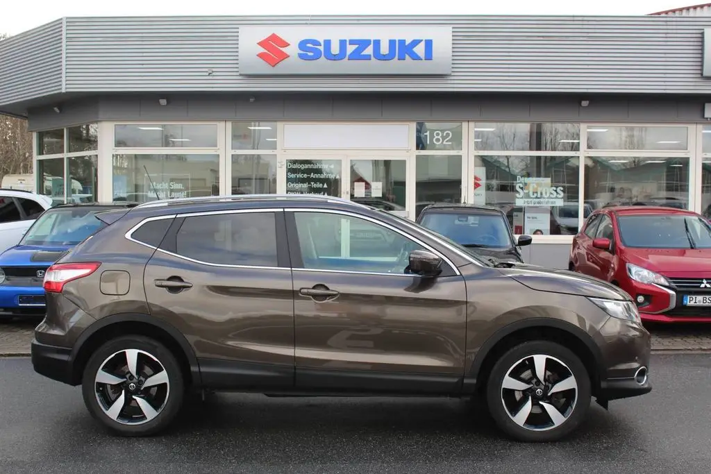 Photo 1 : Nissan Qashqai 2016 Diesel