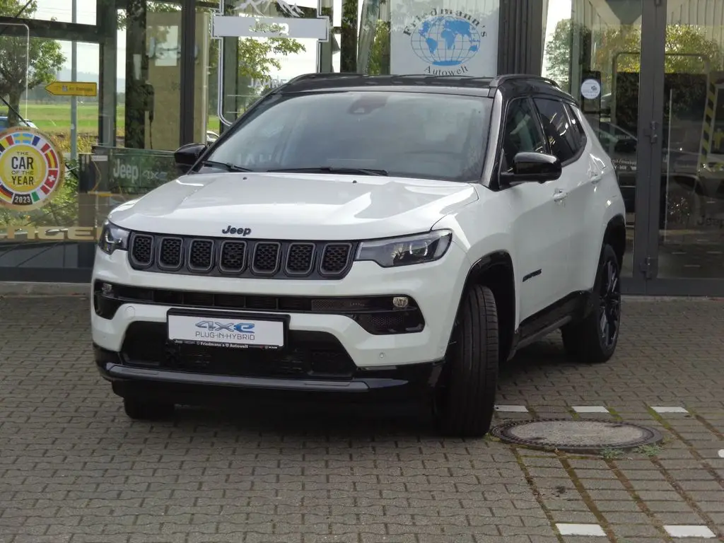 Photo 1 : Jeep Compass 2024 Hybrid