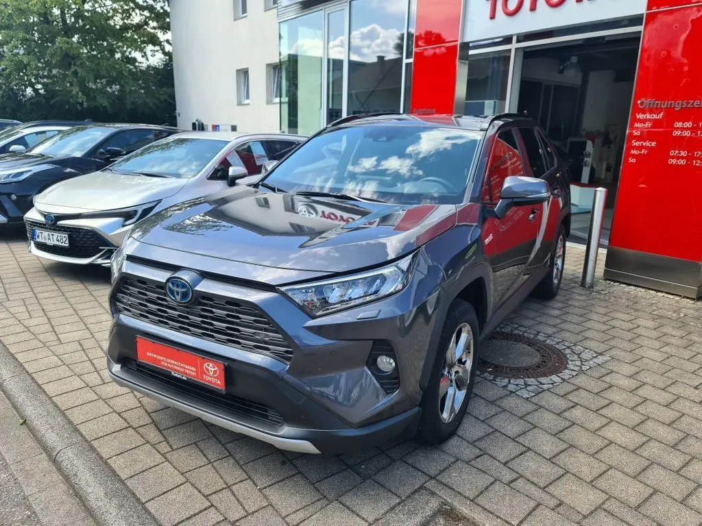 Photo 1 : Toyota Rav4 2019 Hybrid