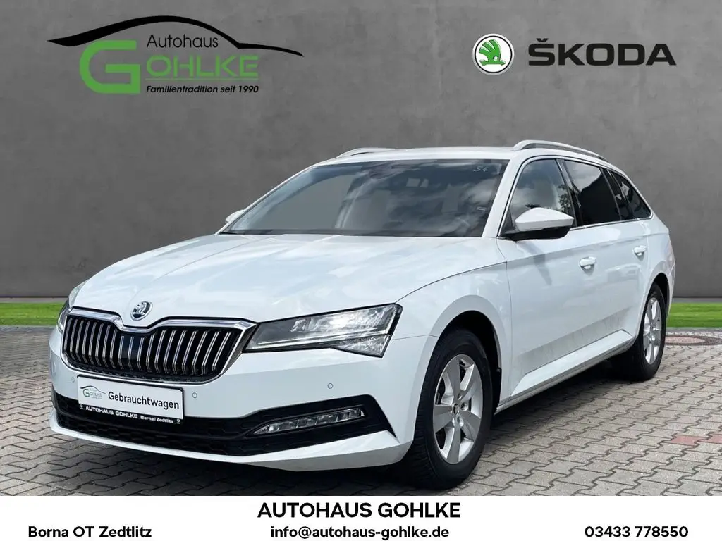 Photo 1 : Skoda Superb 2022 Essence