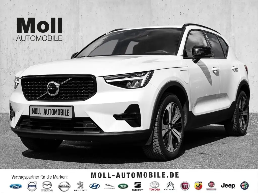 Photo 1 : Volvo Xc40 2022 Hybride