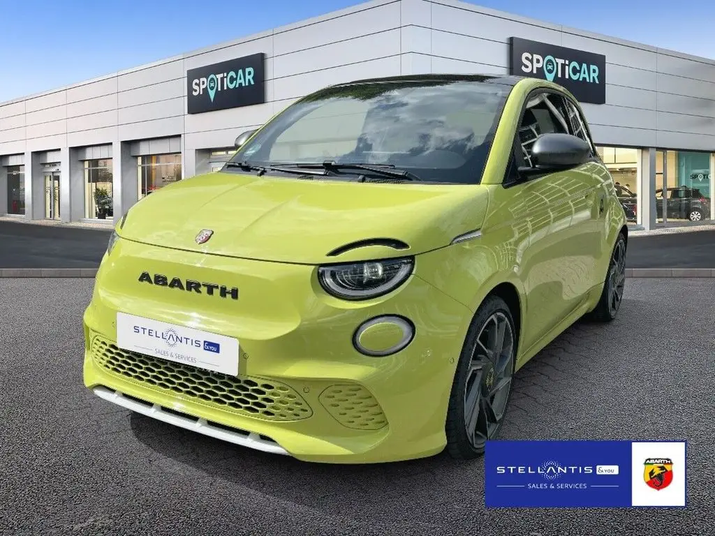 Photo 1 : Abarth 500 2023 Non renseigné