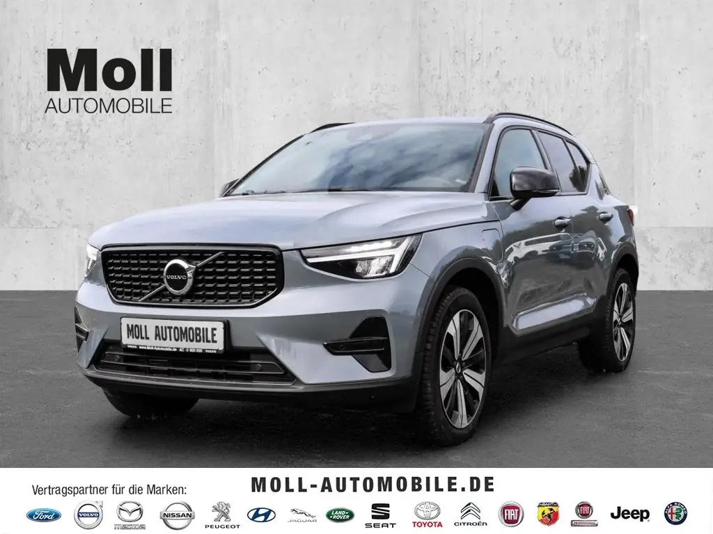 Photo 1 : Volvo Xc40 2022 Hybride