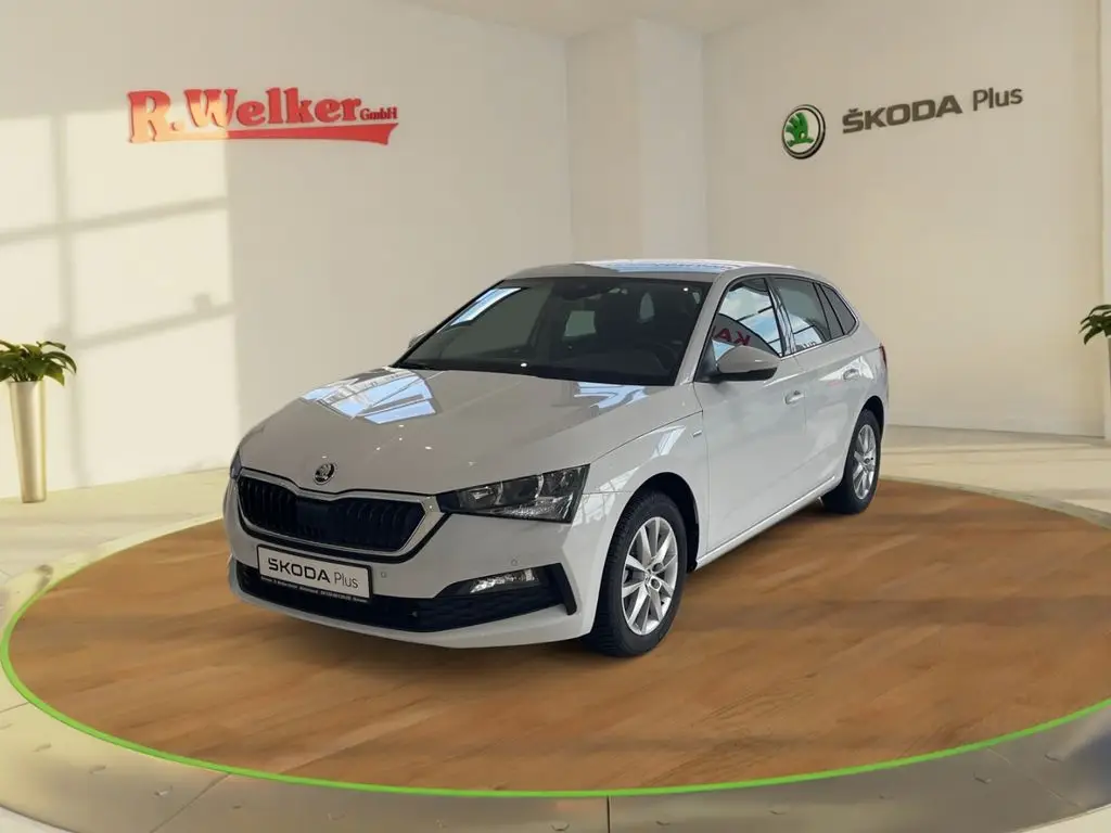 Photo 1 : Skoda Scala 2022 Petrol