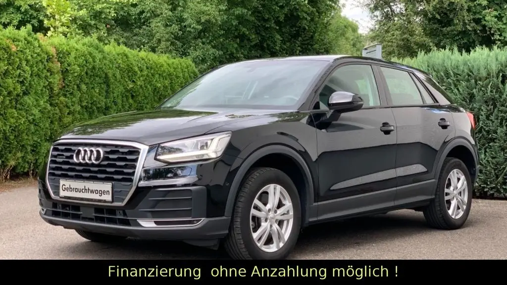 Photo 1 : Audi Q2 2018 Petrol