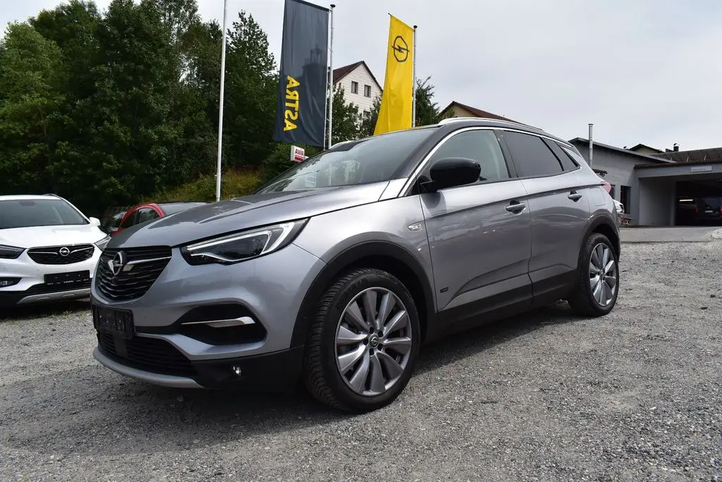 Photo 1 : Opel Grandland 2020 Hybride