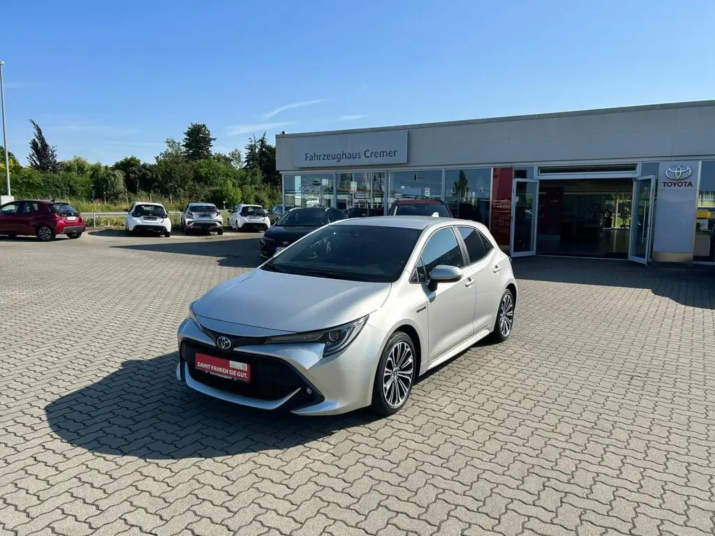 Photo 1 : Toyota Corolla 2019 Hybride