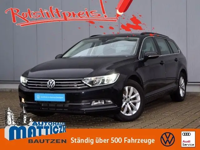 Photo 1 : Volkswagen Passat 2019 Petrol