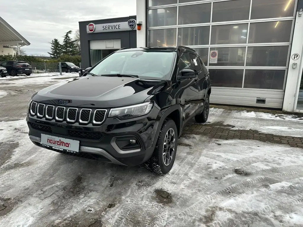 Photo 1 : Jeep Compass 2023 Hybride