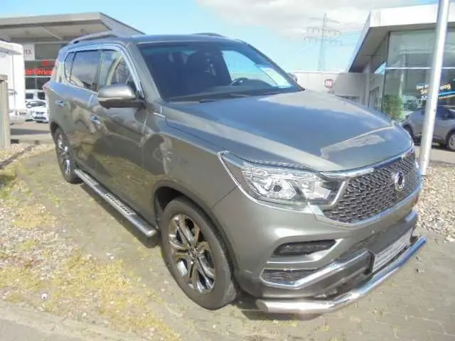 Photo 1 : Ssangyong Rexton 2019 Diesel