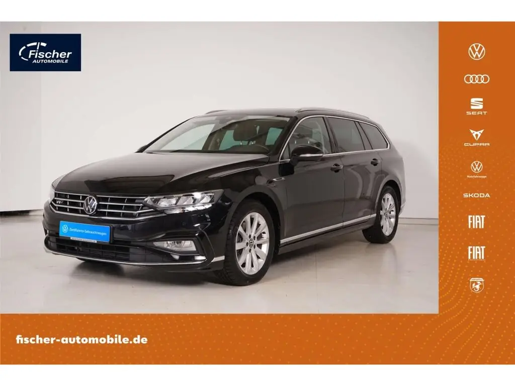 Photo 1 : Volkswagen Passat 2022 Petrol