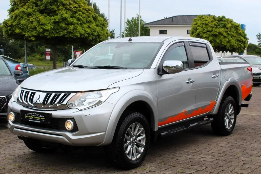 Photo 1 : Mitsubishi L200 2016 Diesel