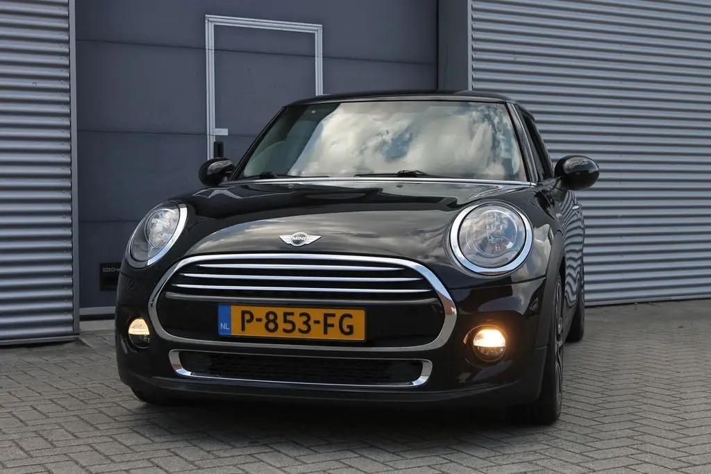 Photo 1 : Mini Cooper 2016 Essence