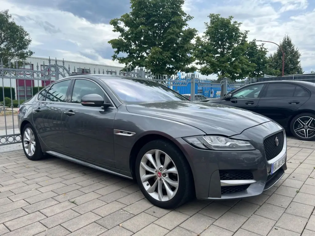 Photo 1 : Jaguar Xf 2016 Diesel