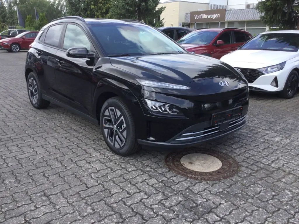 Photo 1 : Hyundai Kona 2023 Non renseigné