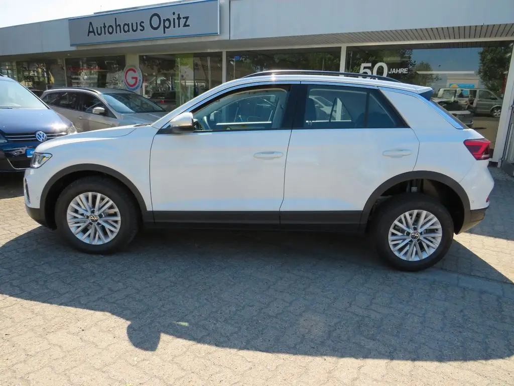 Photo 1 : Volkswagen T-roc 2023 Petrol