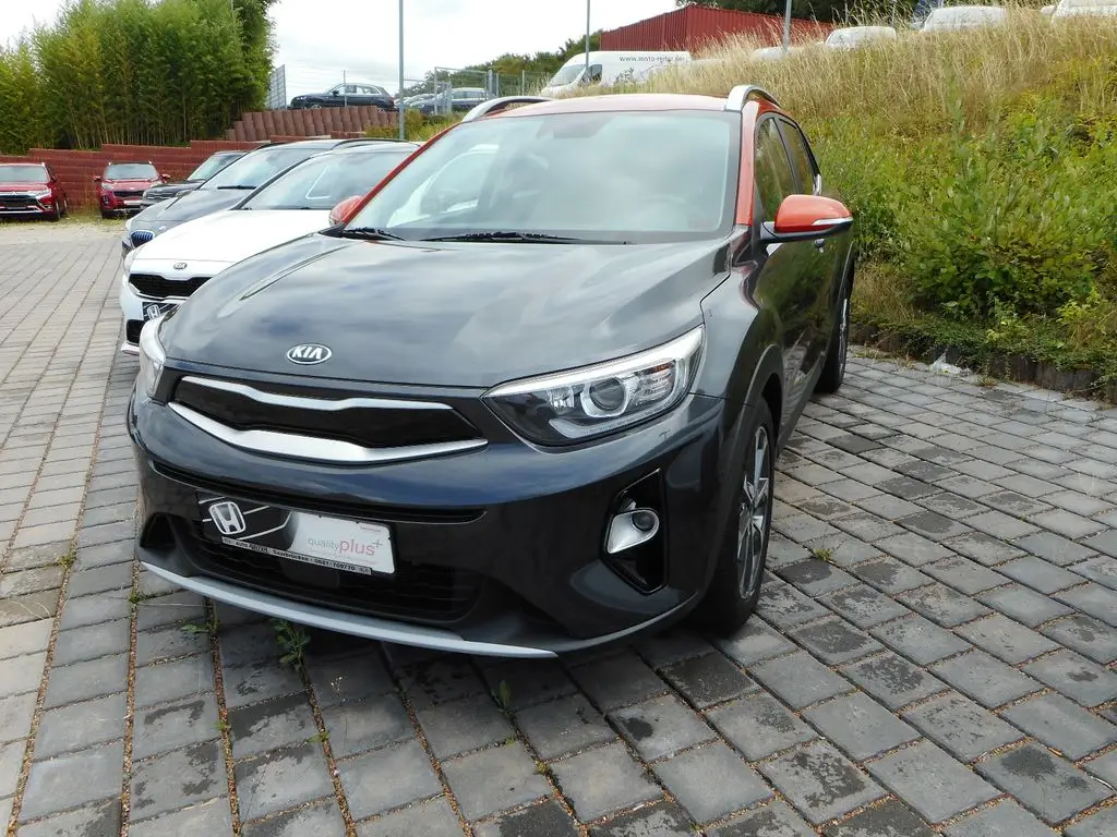 Photo 1 : Kia Stonic 2019 Petrol