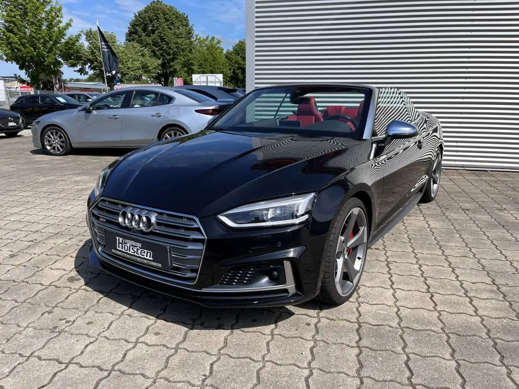 Photo 1 : Audi S5 2018 Petrol