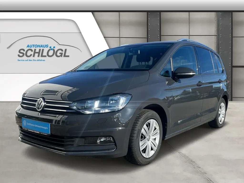 Photo 1 : Volkswagen Touran 2019 Petrol