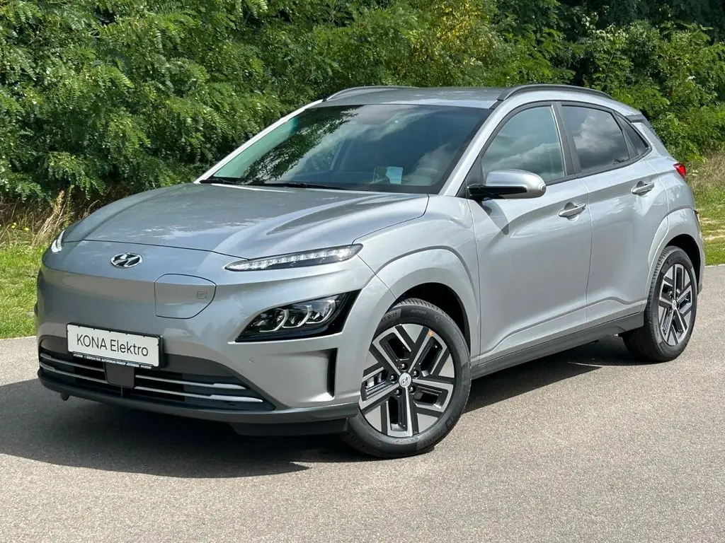 Photo 1 : Hyundai Kona 2024 Non renseigné