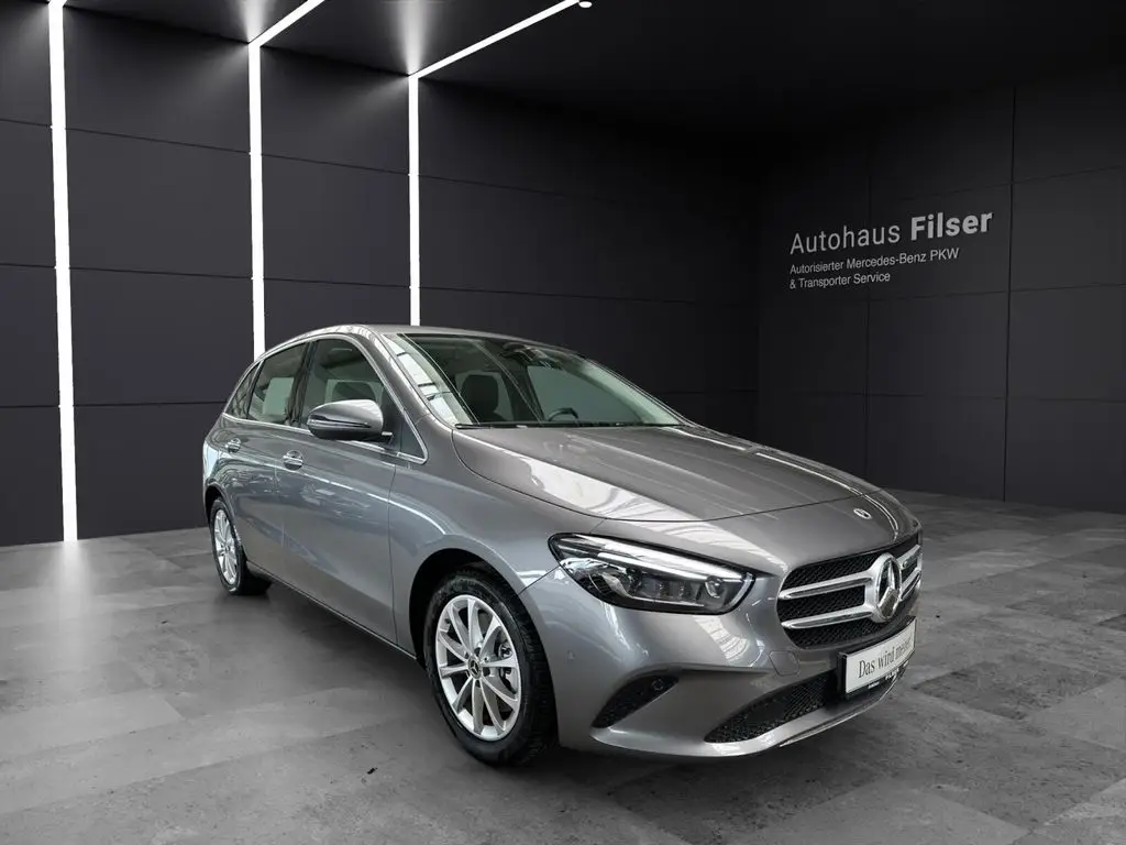 Photo 1 : Mercedes-benz Classe B 2022 Petrol