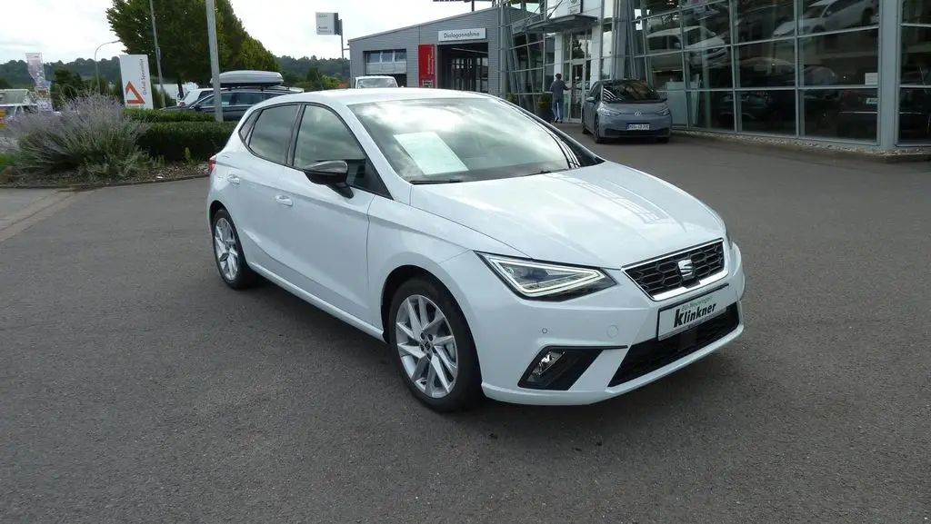 Photo 1 : Seat Ibiza 2023 Petrol