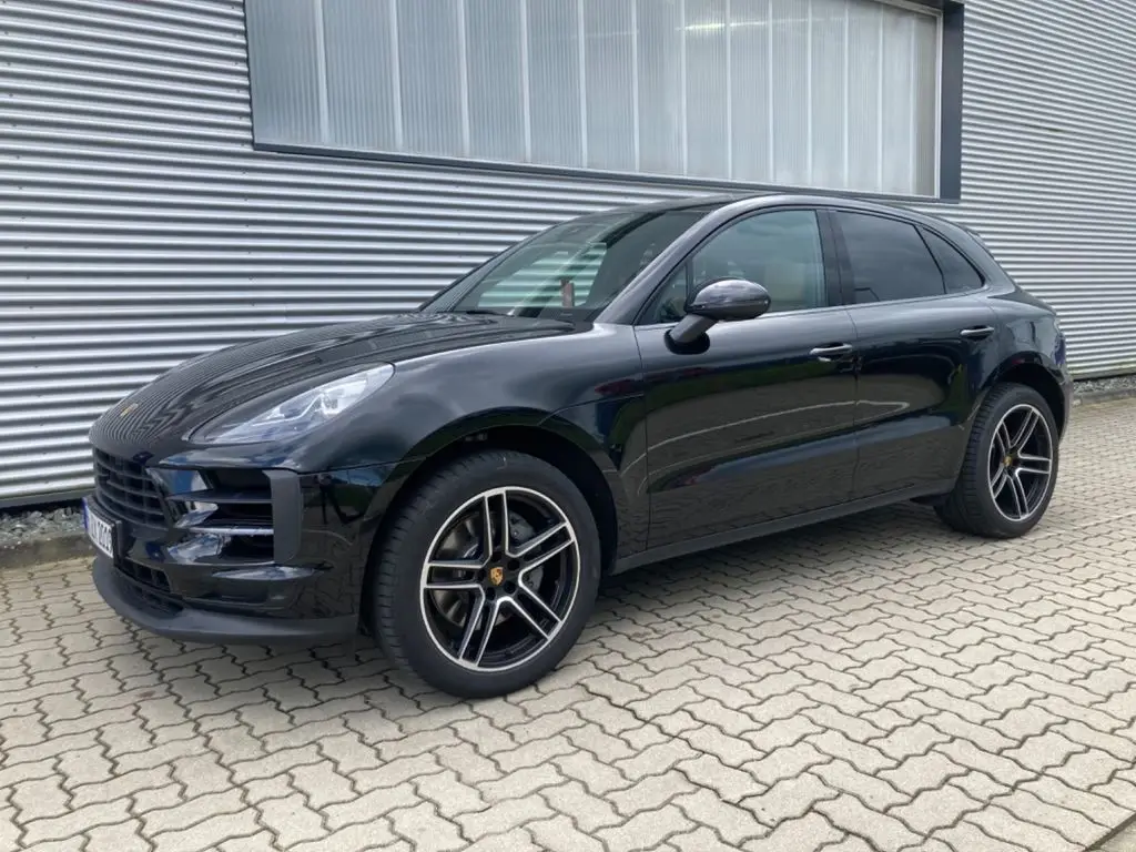 Photo 1 : Porsche Macan 2019 Essence