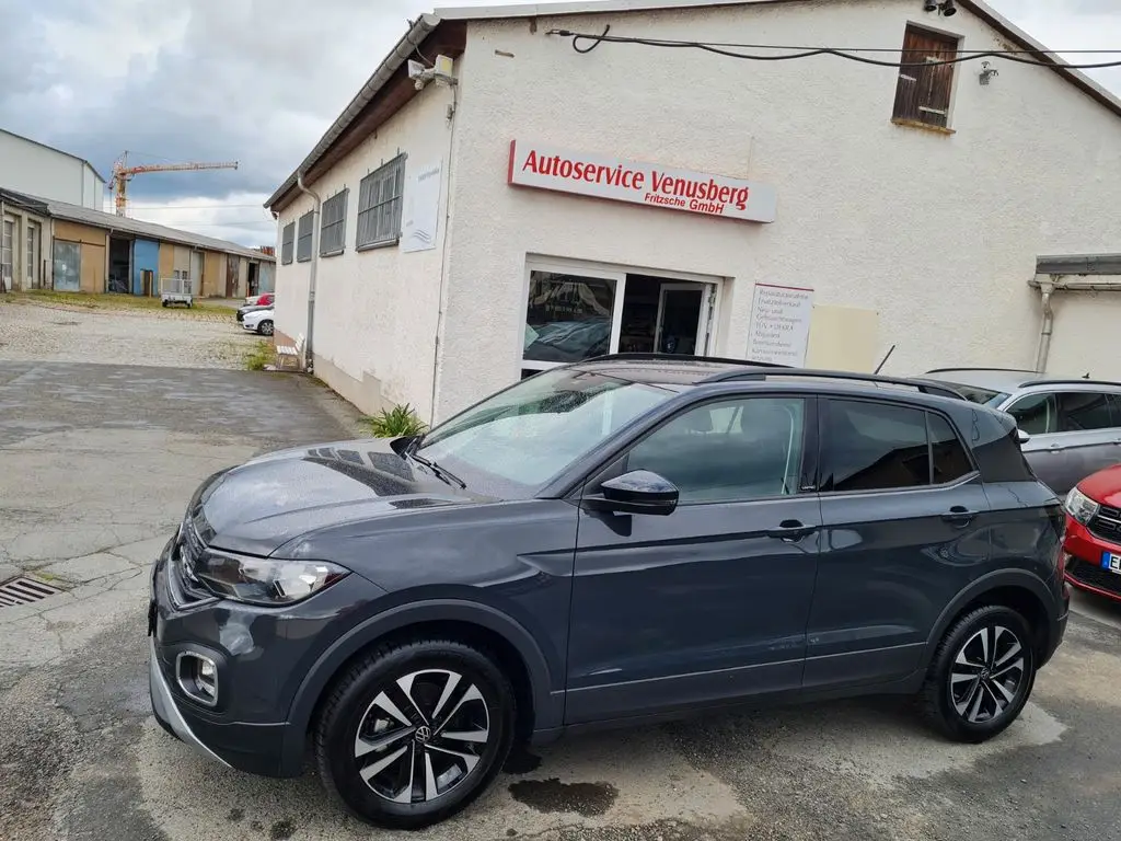 Photo 1 : Volkswagen T-cross 2021 Essence