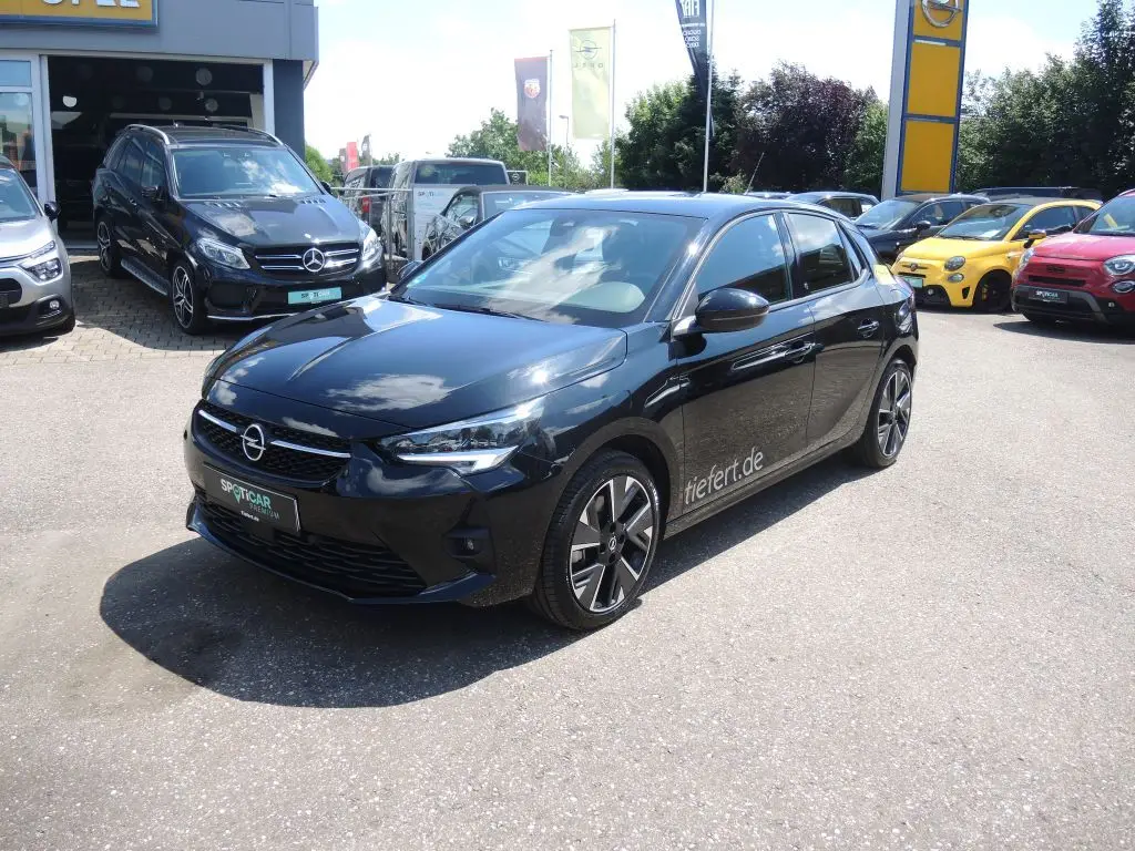 Photo 1 : Opel Corsa 2023 Non renseigné