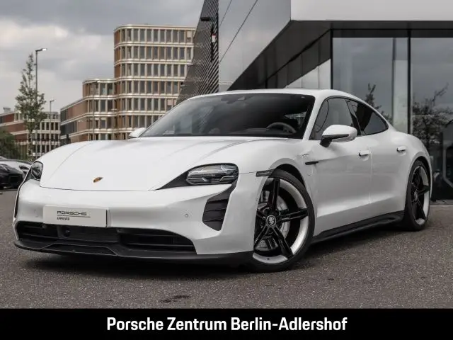 Photo 1 : Porsche Taycan 2023 Not specified