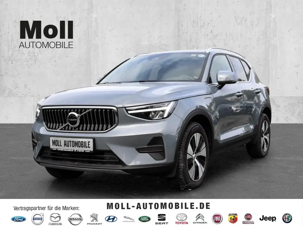 Photo 1 : Volvo Xc40 2022 Hybride