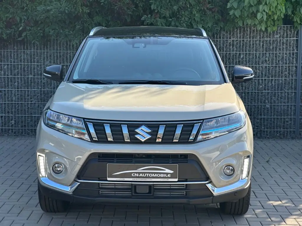 Photo 1 : Suzuki Vitara 2022 Petrol