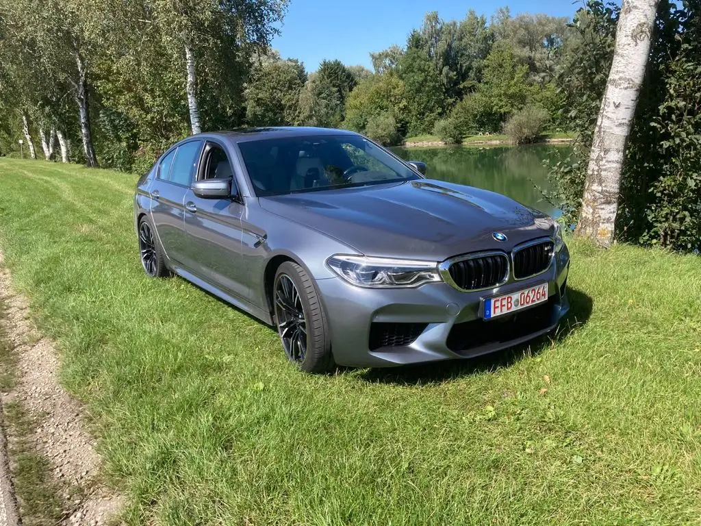 Photo 1 : Bmw M5 2018 Petrol