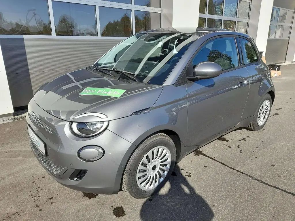 Photo 1 : Fiat 500 2023 Not specified