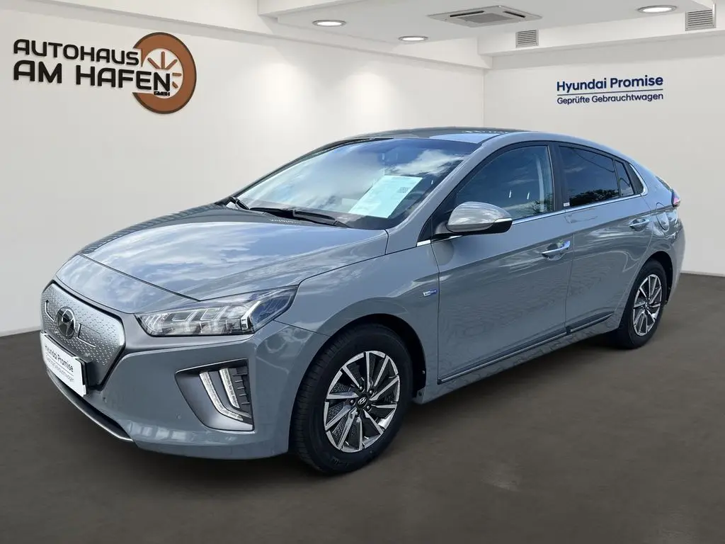 Photo 1 : Hyundai Ioniq 2020 Non renseigné