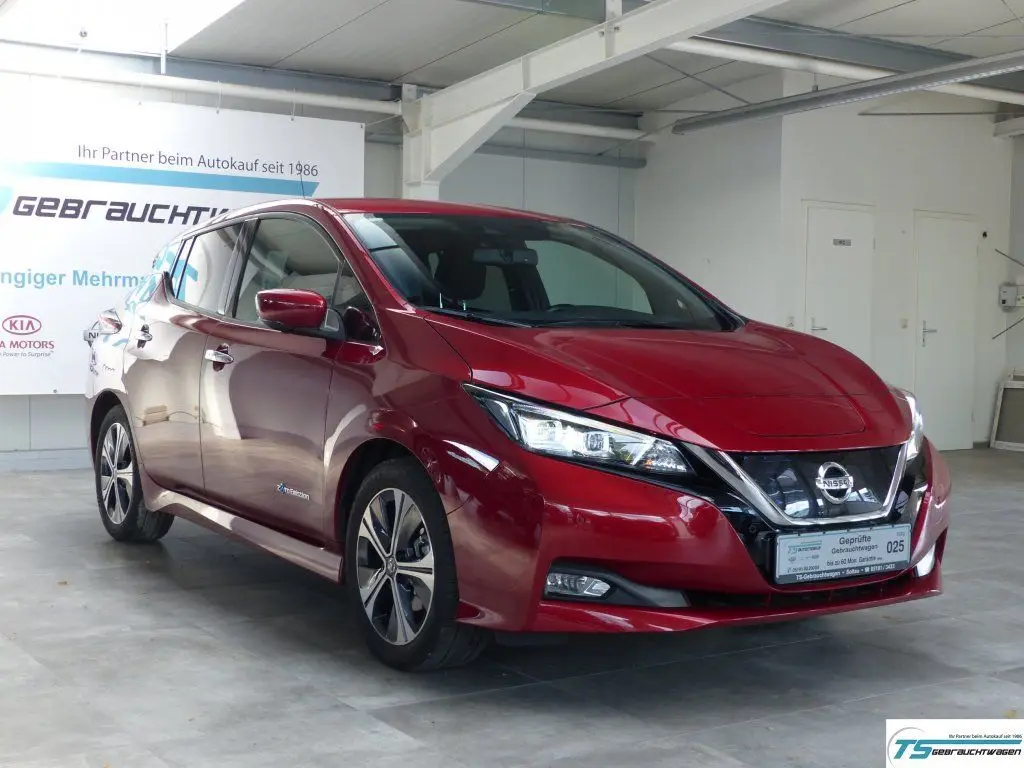 Photo 1 : Nissan Leaf 2018 Not specified