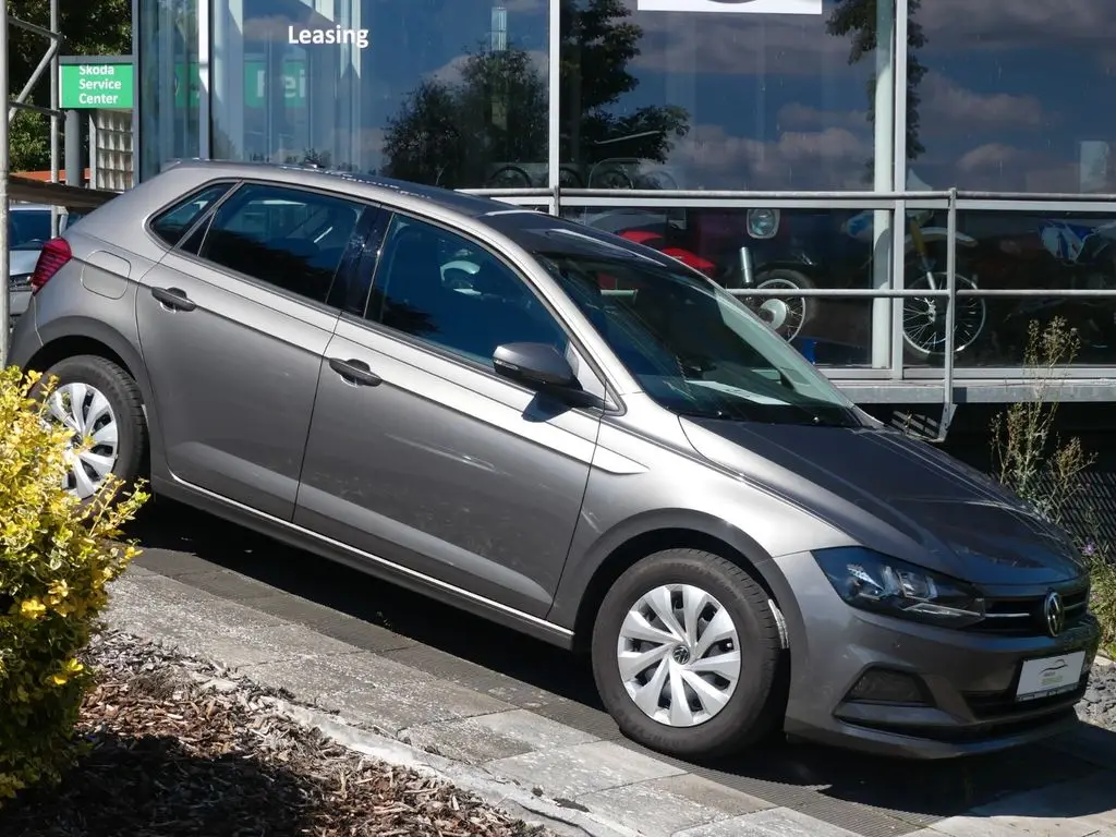 Photo 1 : Volkswagen Polo 2021 Essence