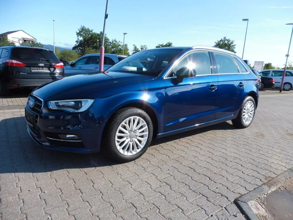 Photo 1 : Audi A3 2015 Essence