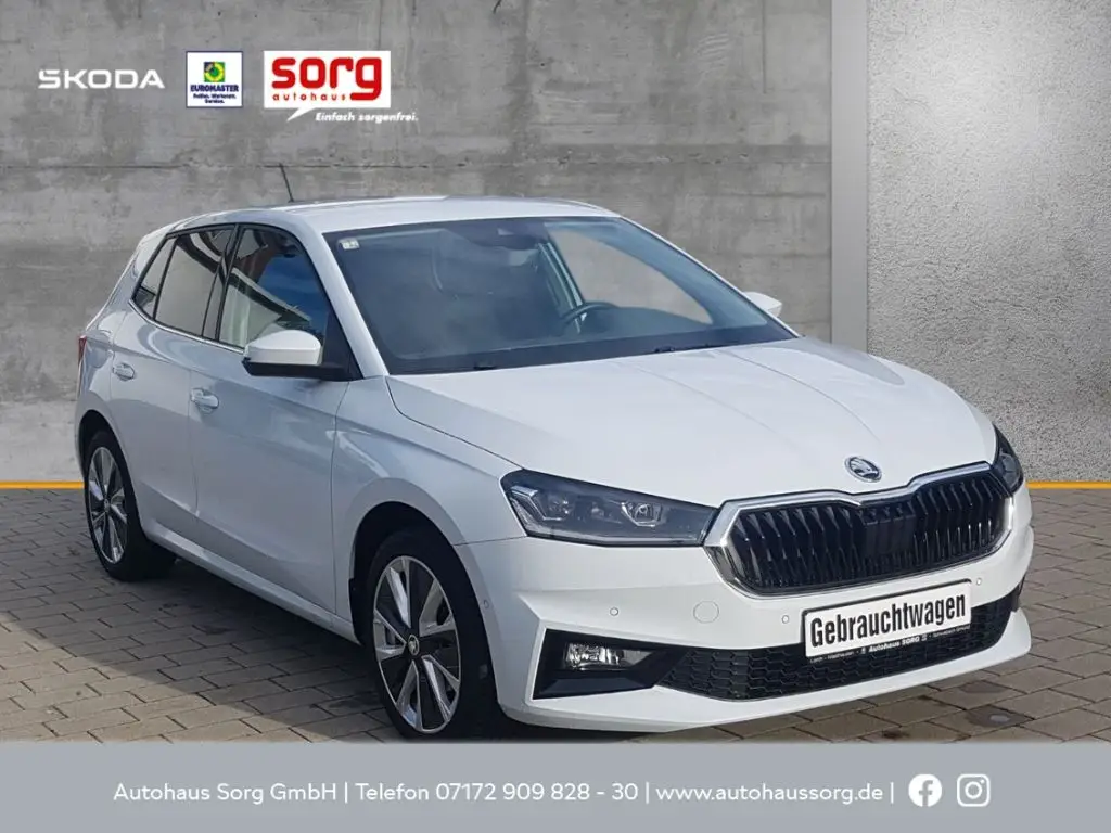 Photo 1 : Skoda Fabia 2022 Petrol