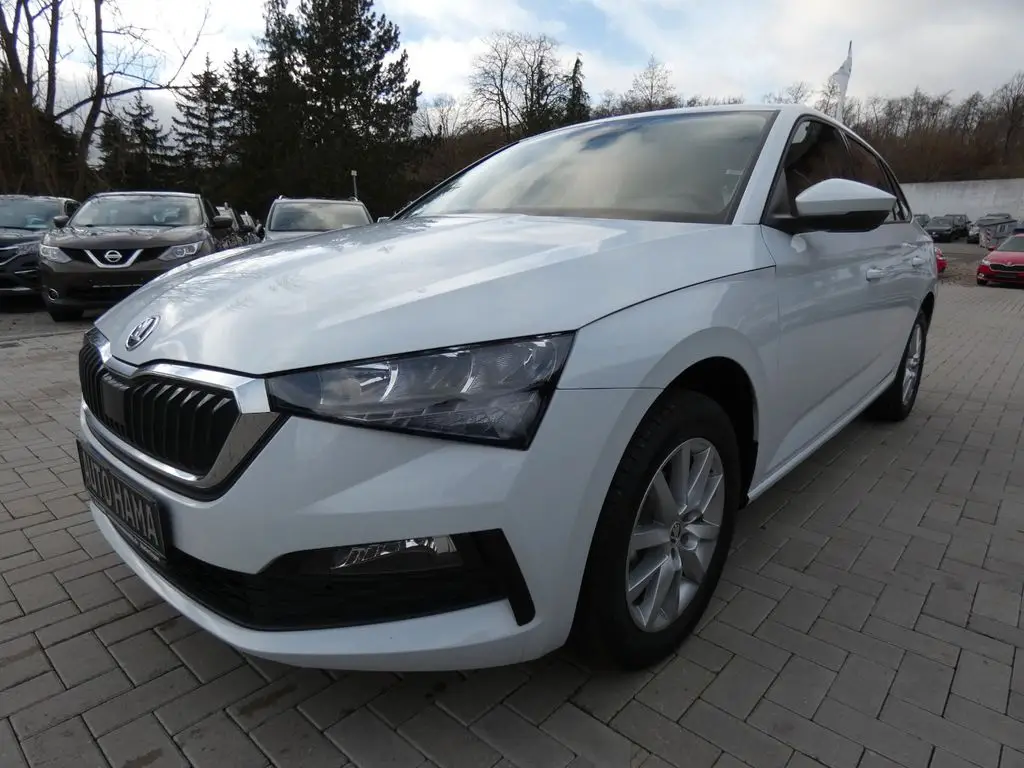 Photo 1 : Skoda Scala 2023 Petrol