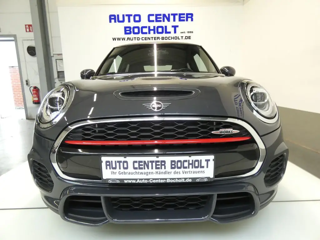 Photo 1 : Mini John Cooper Works 2019 Petrol