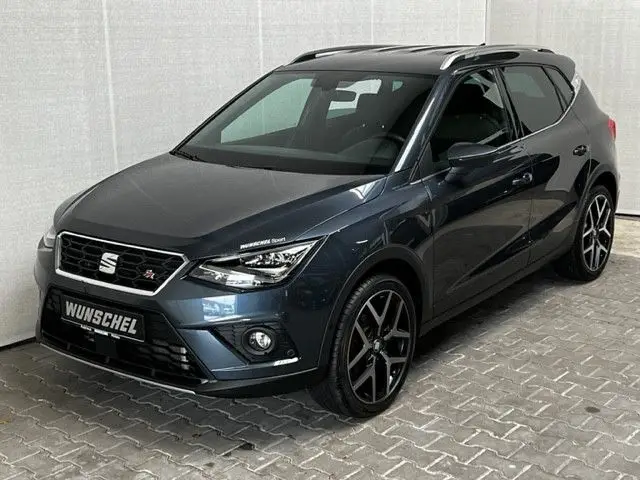 Photo 1 : Seat Arona 2021 Petrol